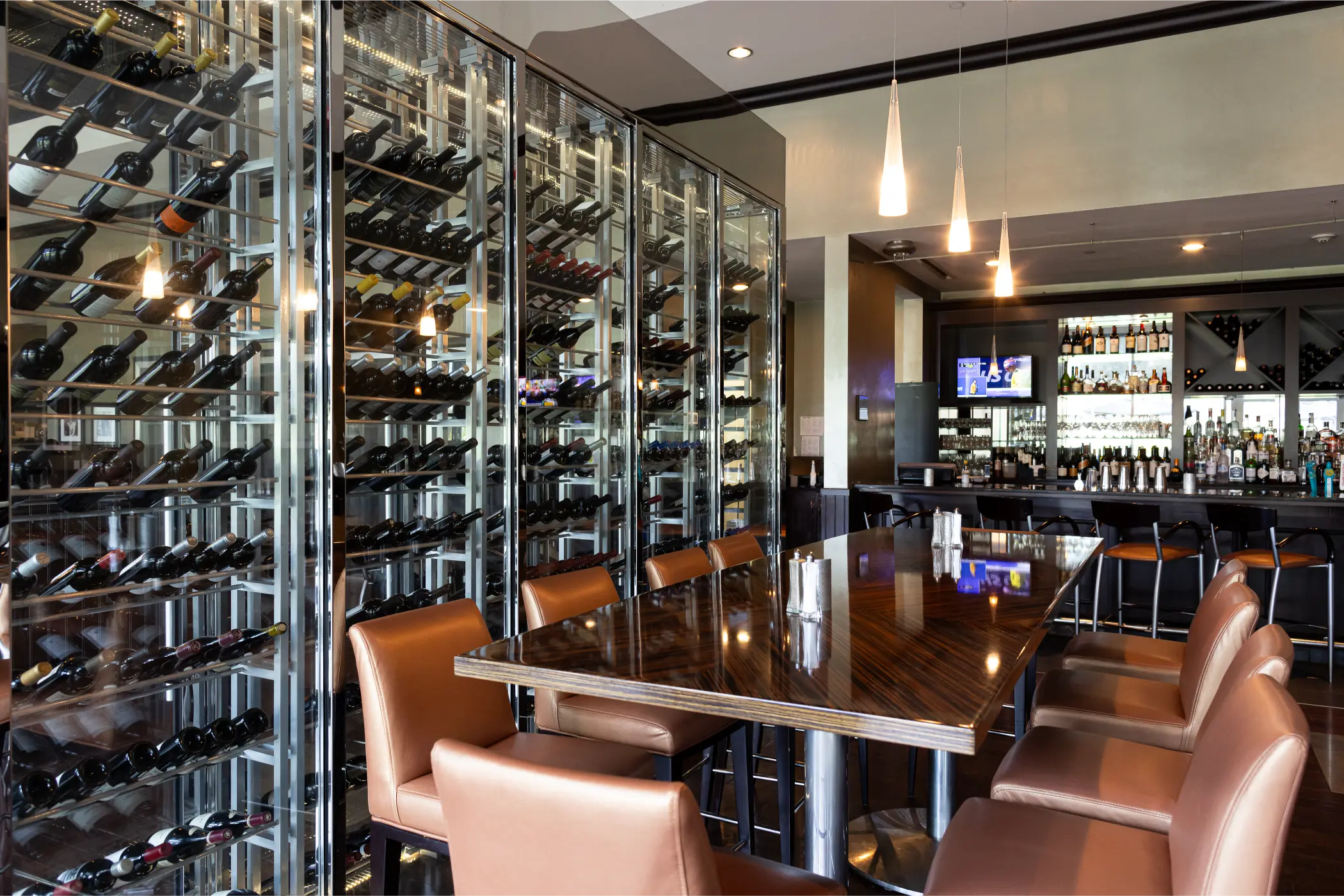 347G LM Photography Dining Room 3